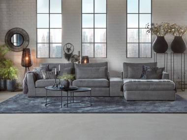 Jolie corner sofa with an in-between element, in a graphite gray fabric.