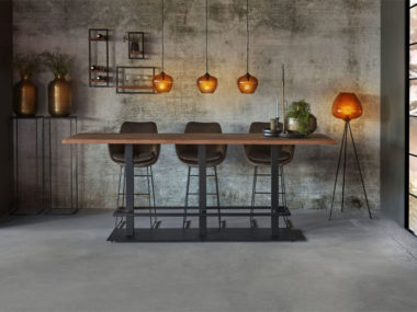 barový stůl Velký rovný 4cm silný s kovovou nohou a barovými stoličkami