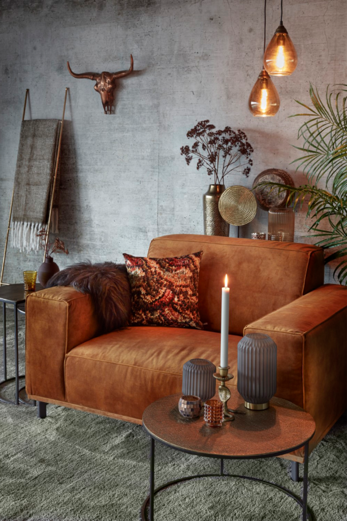 Cognacbraunes Sofa Sophie mit natürlichem Design