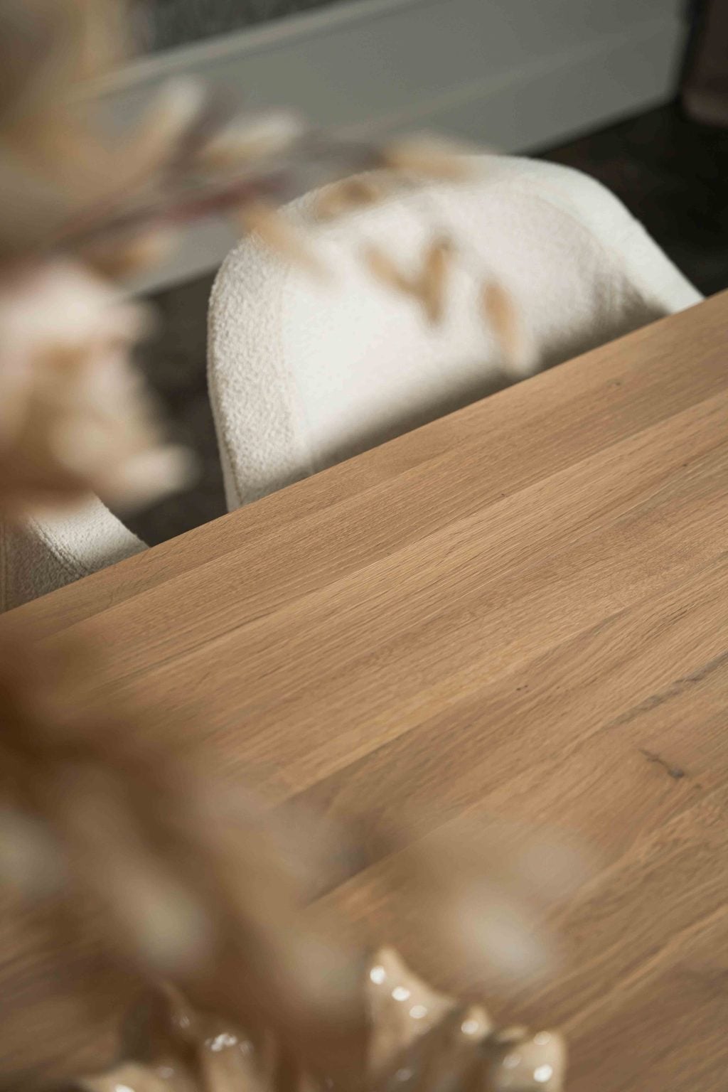 Voici l'une de nos nombreuses combinaisons de tables. Avez-vous repéré un autre pied que vous aimeriez associer à ce plateau ou inversement ? Mélangez et assortissez ! Venez visiter l'un de nos magasins et découvrez toutes les possibilités.