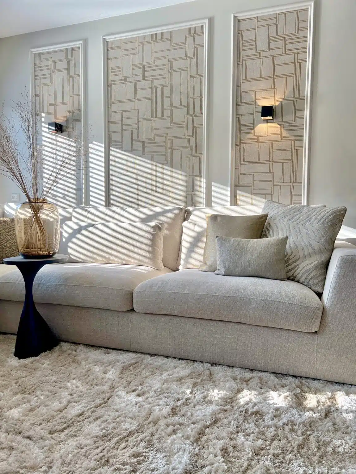 Elena sofa from the Room108 collection in the home of @stylingbymanonb.