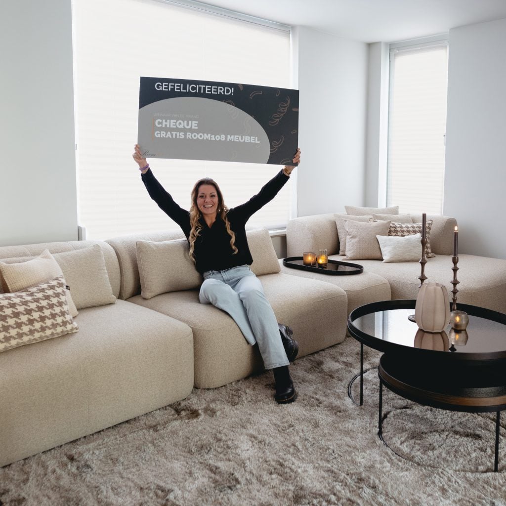 Winner of the October 2025 giveaway with the Emanuelle sofa from the Room108 collection.